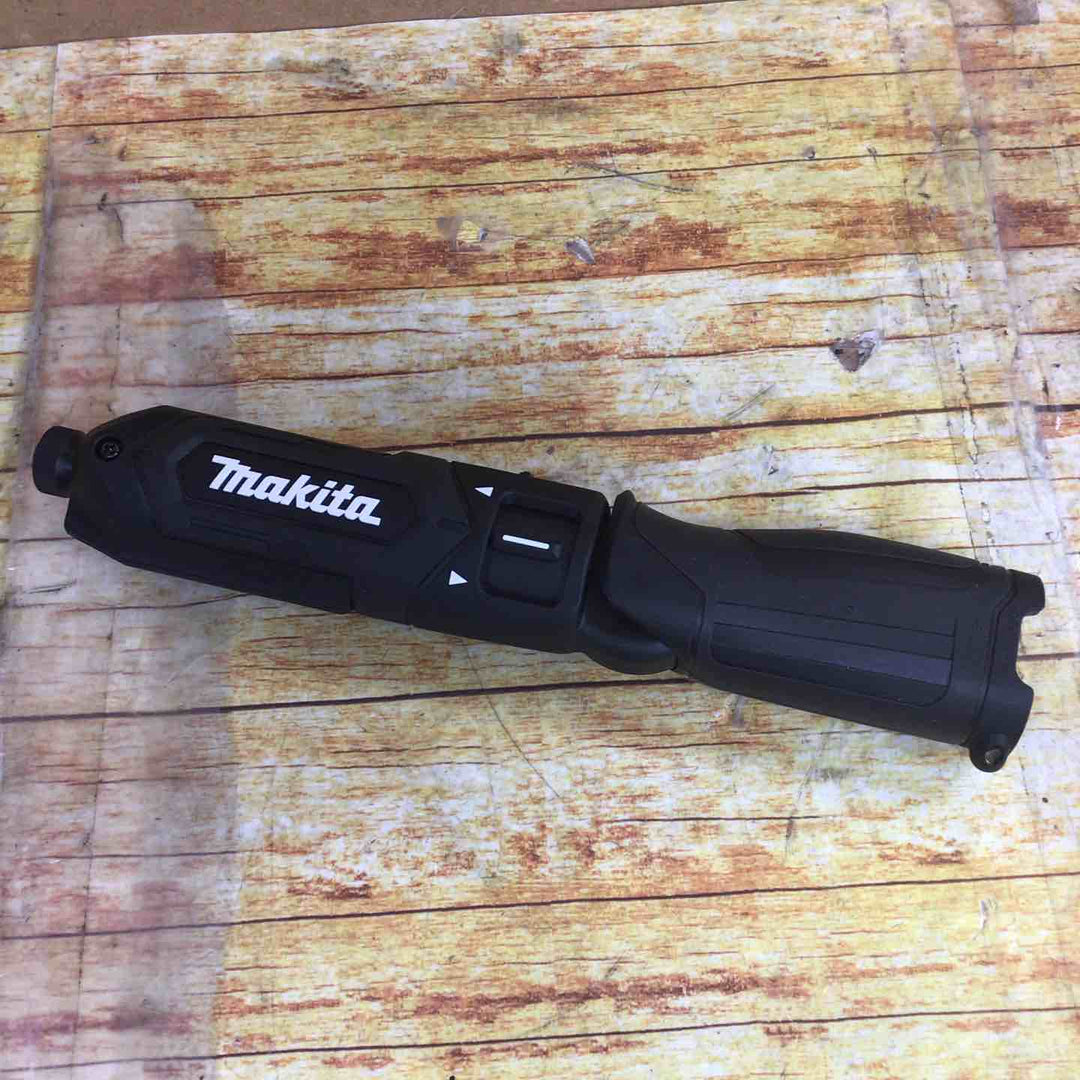 ★マキタ(makita) コードレスペンインパクトドライバー TD022DSHXB【川崎店】