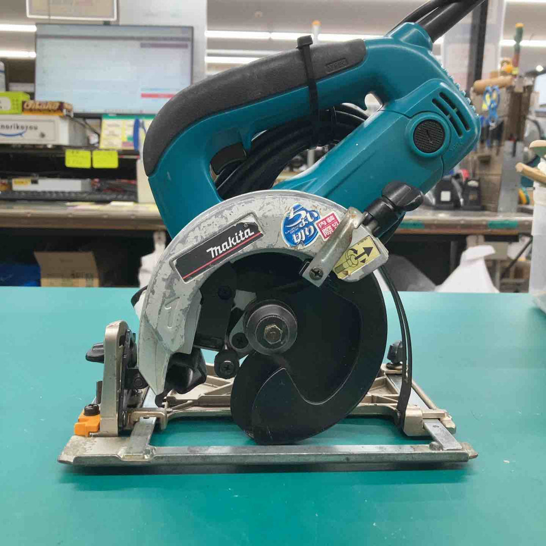 ☆マキタ(makita) 125mm内装マルノコ 5240L　ベース歪み有り ブレーキ甘い【戸田店】