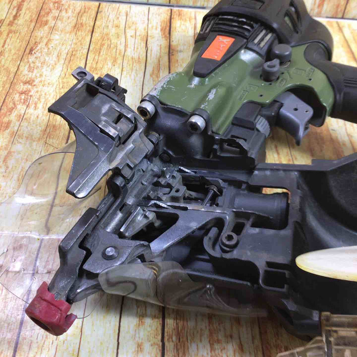 ★マックス(MAX) 高圧エア釘打ち機 HN-65N4(D)_ミリタリーグリーン【川崎店】