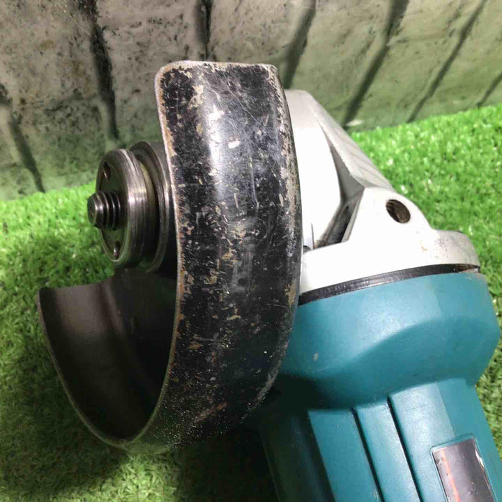 ☆マキタ(makita) ディスクグラインダ 低速高トルク ブレーキ付 100mm 9533BLA【川口店】