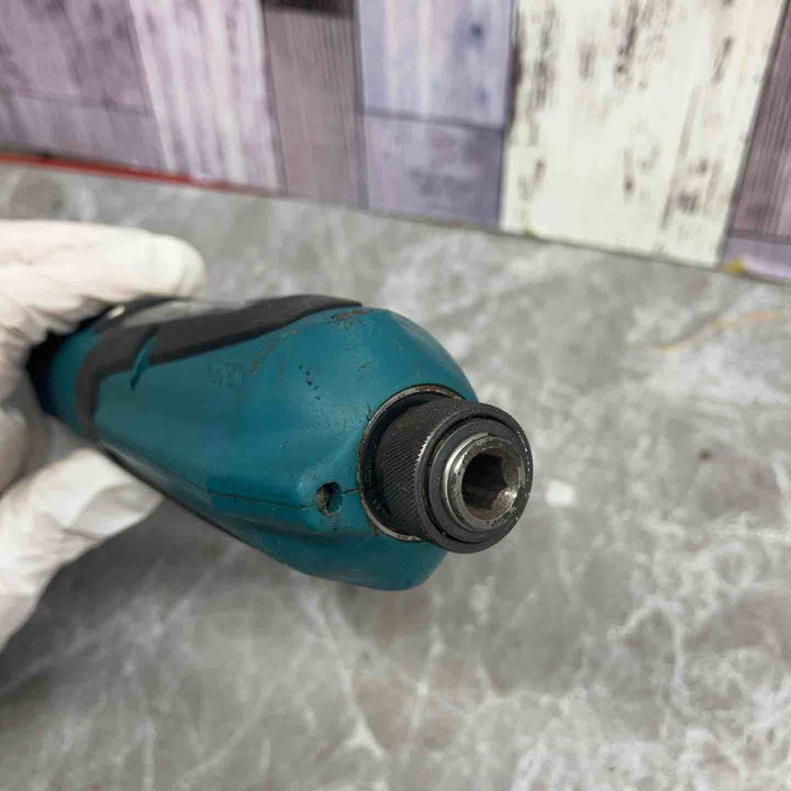 ☆マキタ(makita) コードレスペンインパクトドライバー TD021DZ【八潮店】