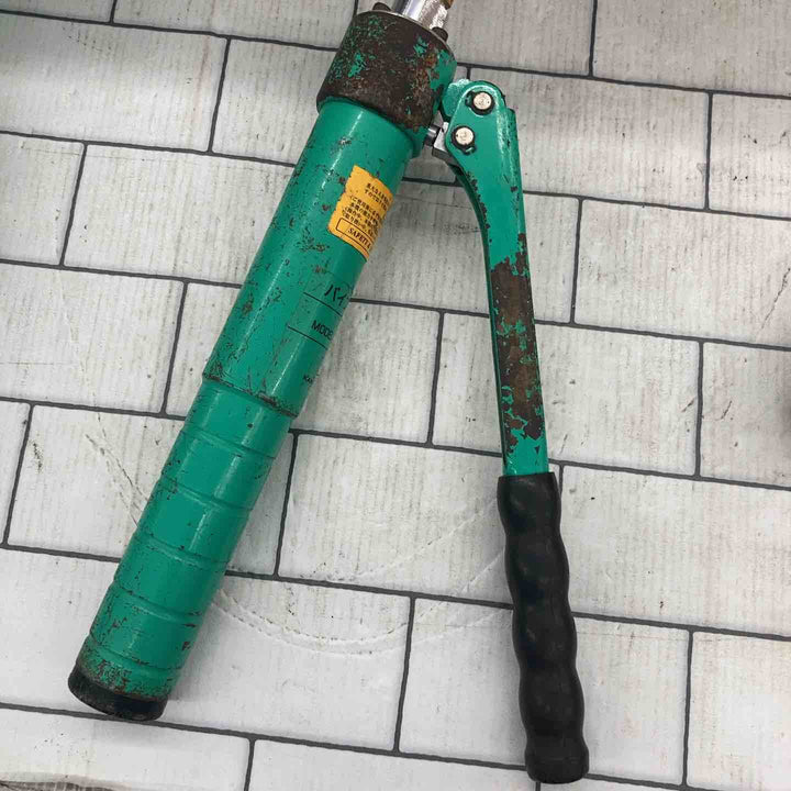 ◇亀倉精機 手動油圧式パイプ断水機 SS-25【所沢店】