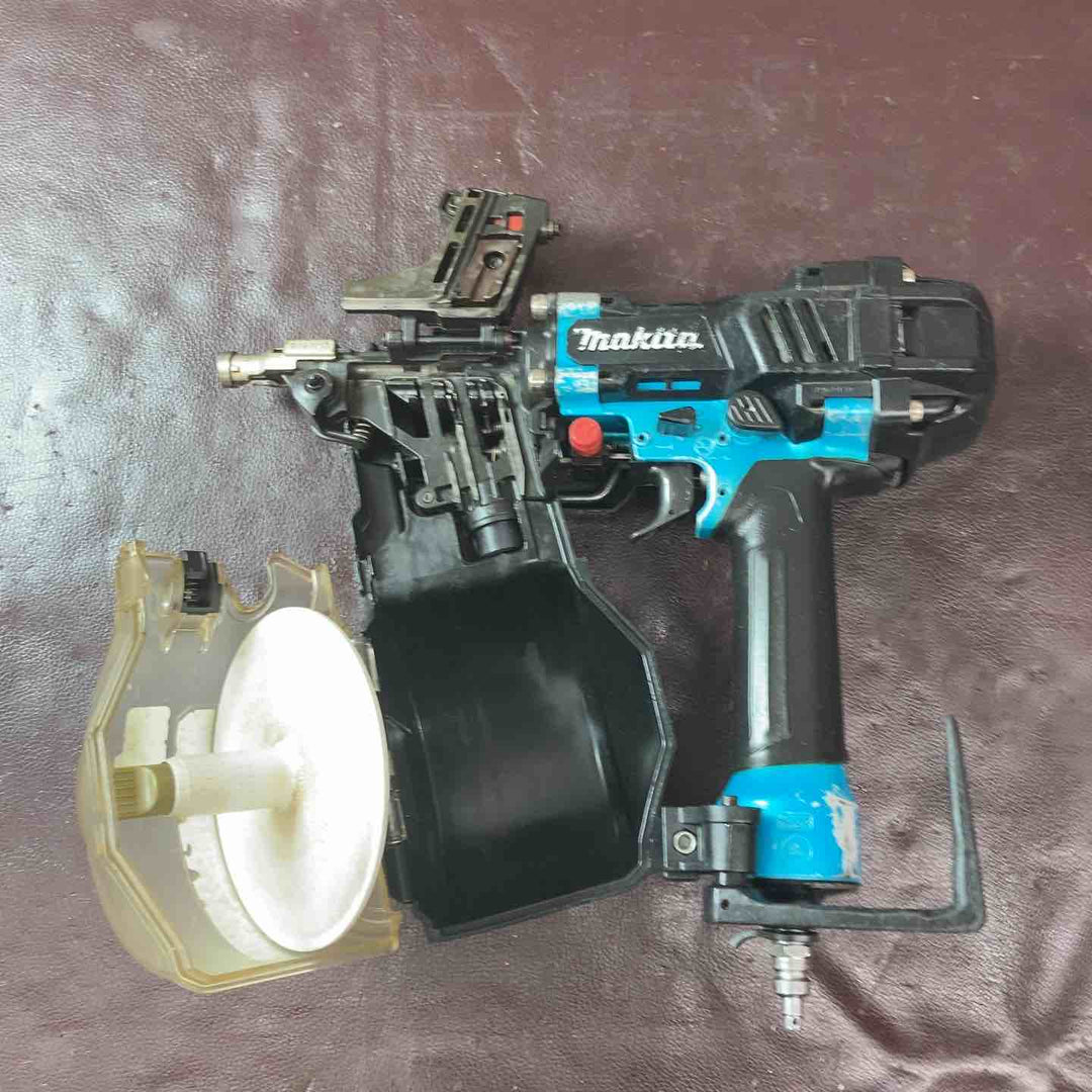 【中古品】マキタ(makita) 高圧エア釘打ち機 AN636HM 65mm【東大和店】