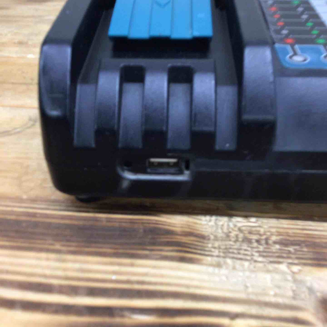 マキタ(makita) コードレスインパクトレンチ TW251DRFX 【東大和店】