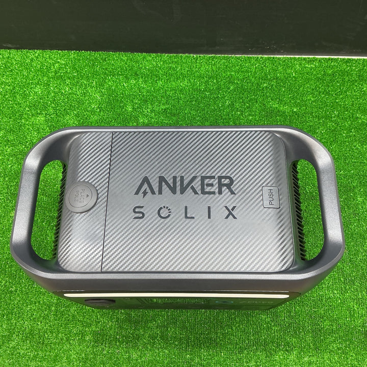 【中古美品】Anker Solix C800 with Anker Solix PS10 768Wh ポータブル電源と100Wソーラーパネルセット【電材館越谷店】