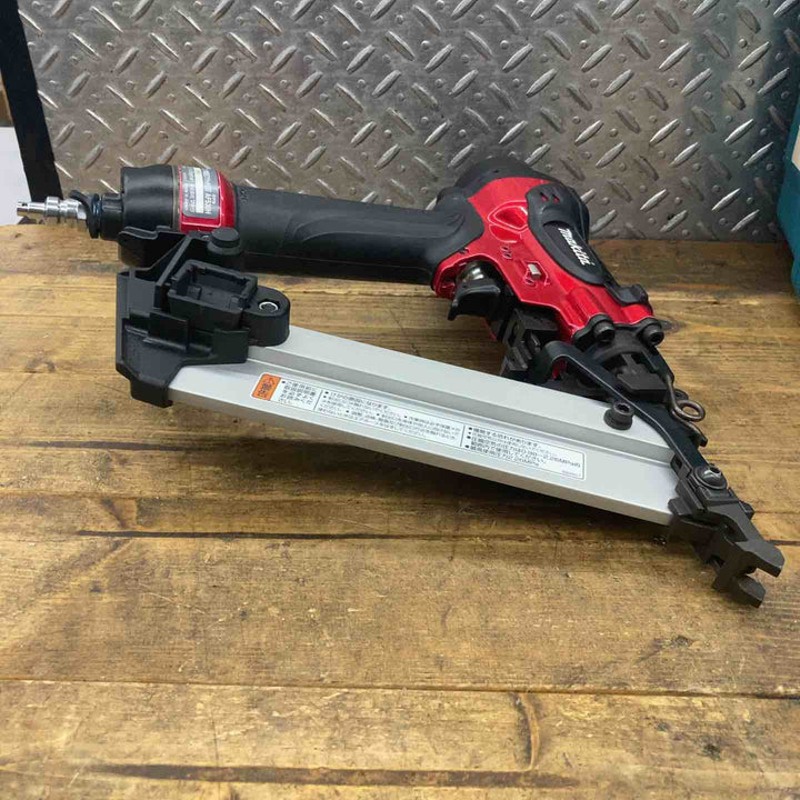 ★マキタ(makita) 高圧フロアタッカ AF530H【所沢店】