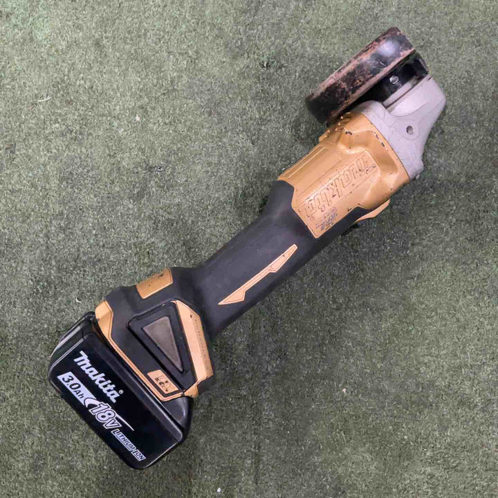 ★マキタ(makita) 100mmコードレスディスクグラインダ GA404DRGXN 18V 動作確認済【川口店】