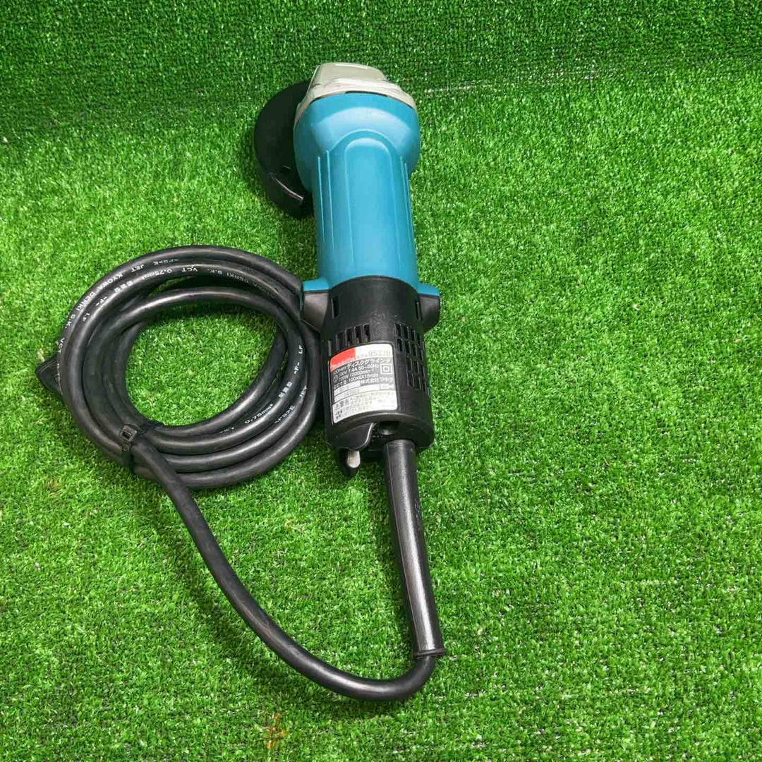 【中古品】 マキタ(makita) 100mmディスクグラインダ 9533B 【藤沢店】