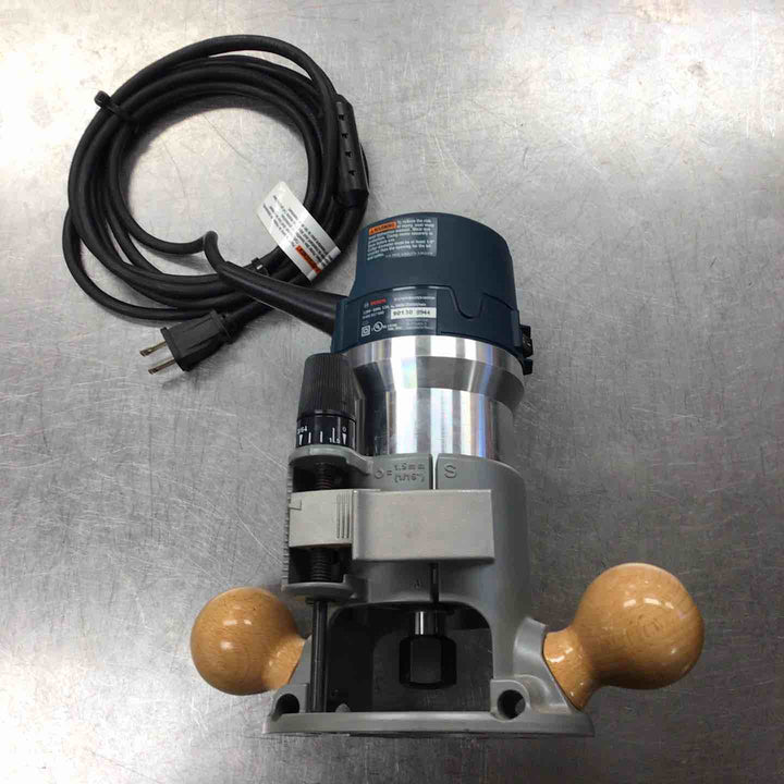 ◇Bosch ボッシュ 電動工具 ルーター 1617EVSPK 【並行輸入品】【川崎店】