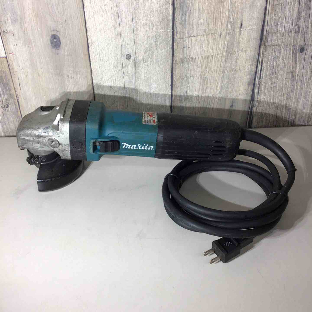 ☆マキタ(makita) 100mm電子ディスクグラインダ GA4041C【戸田店】