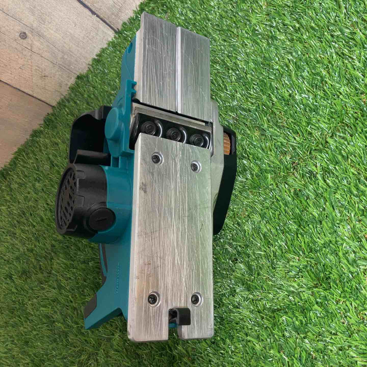 ★マキタ(makita)18V コードレスカンナ KP180DZ 本体のみ【戸田店】
