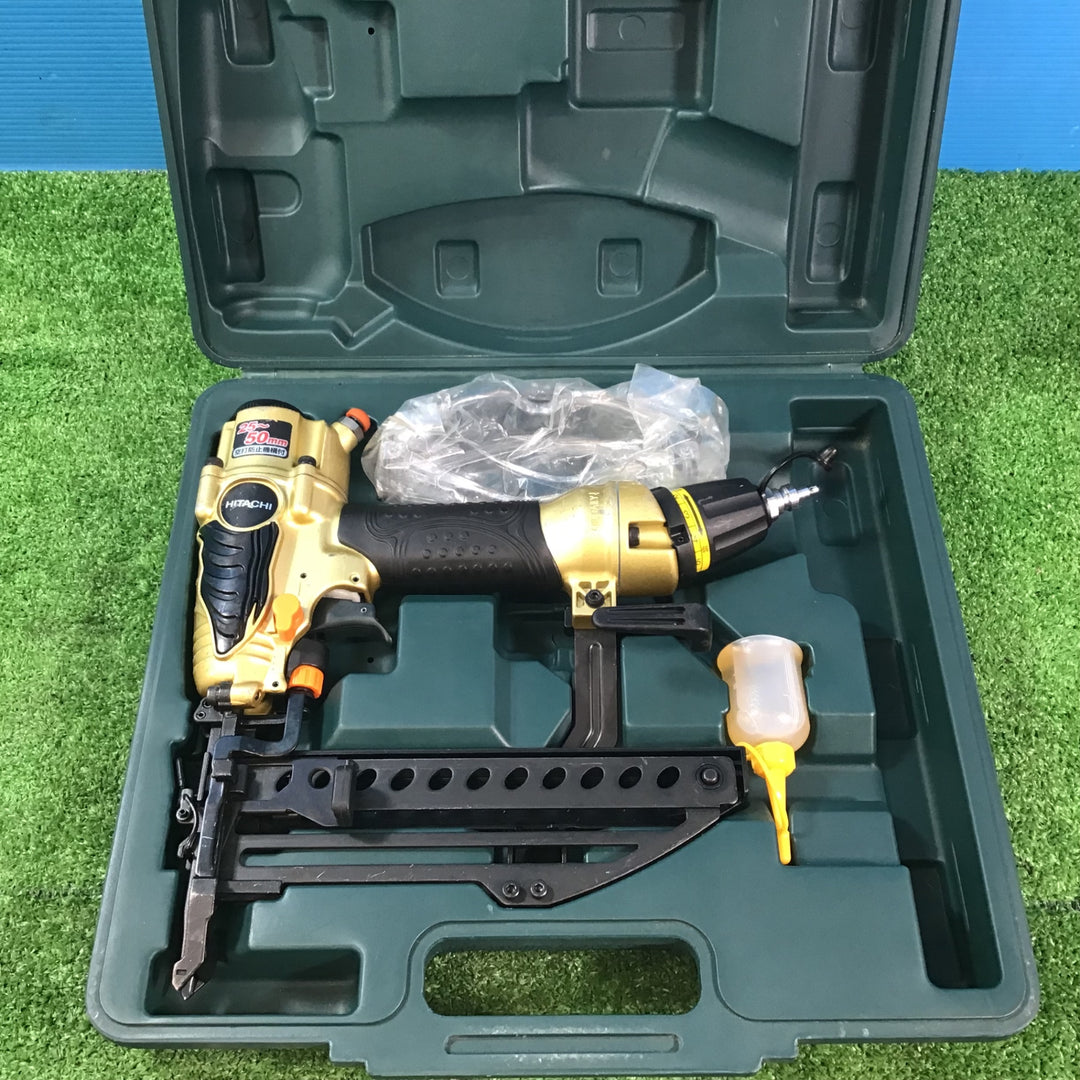 ★ハイコーキ(HIKOKI ※旧:日立工機) 高圧フロアタッカ N5004HMF【岩槻店】