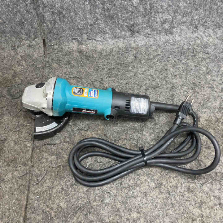 ☆マキタ(makita) 125mm ディスクグラインダ 9535B【鴻巣店】