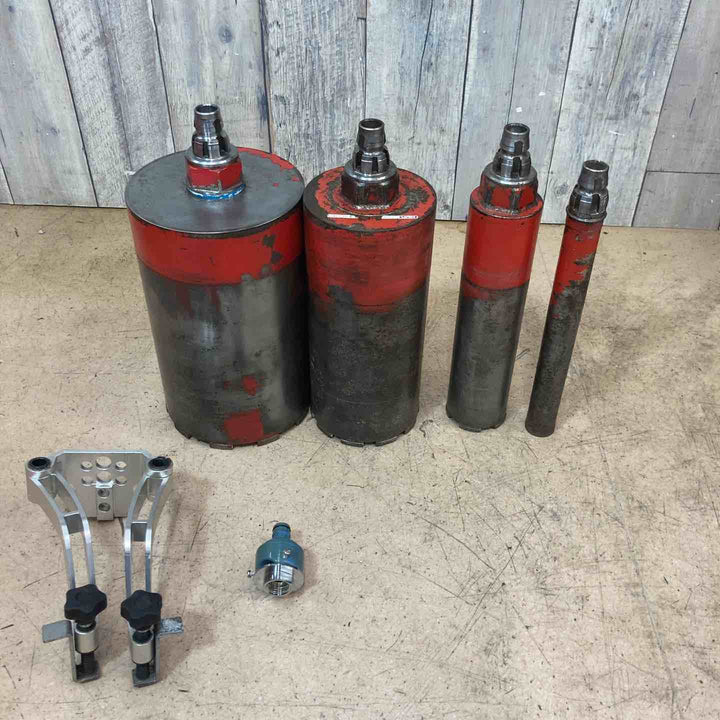 【中古品】ヒルティ(HILTI) ダイヤモンドコアドリル DD120 給水タンク コアビット付属【東大和店】