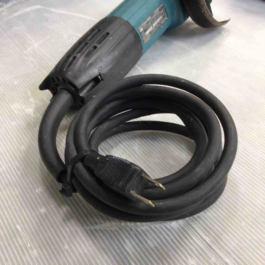 ☆マキタ(makita) 100mmディスクグラインダー GA4031【草加店】