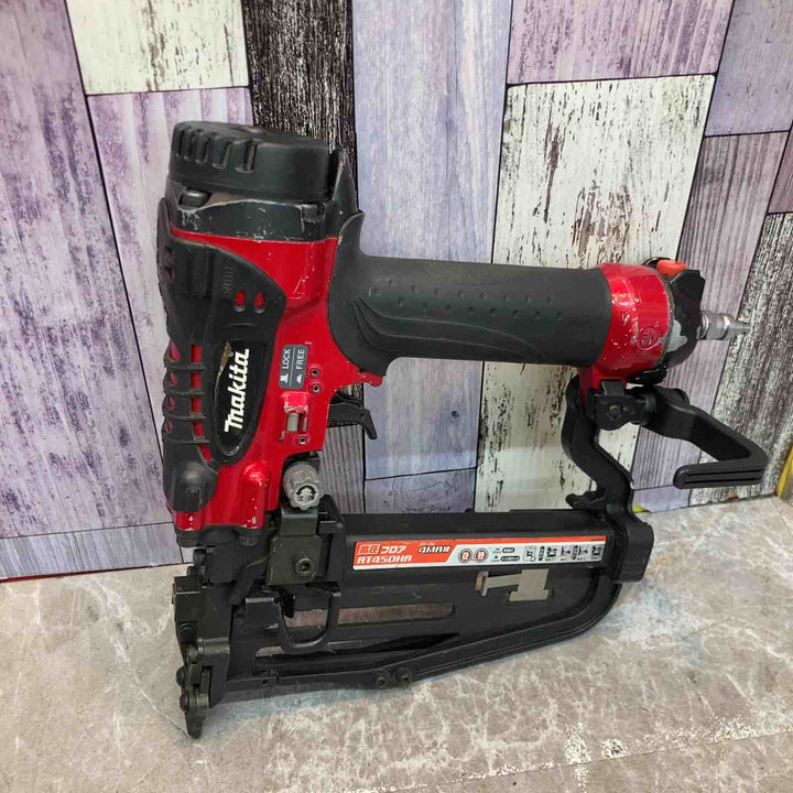 ★マキタ(makita) 高圧フロアタッカ AT450HA【八潮店】