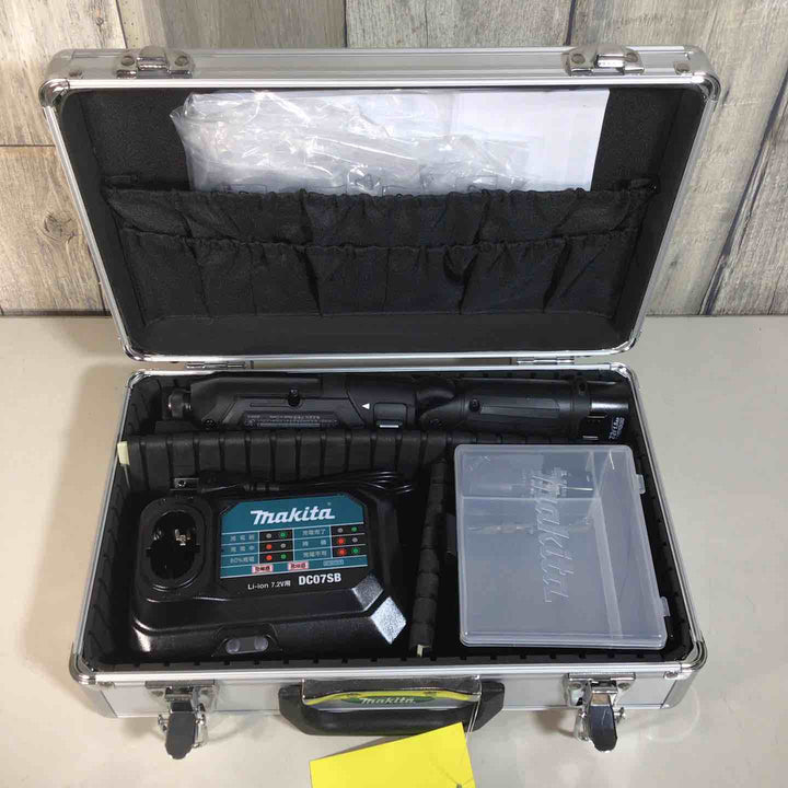 ★マキタ(makita) コードレスペンインパクトドライバー TD022DSHXB【戸田店】