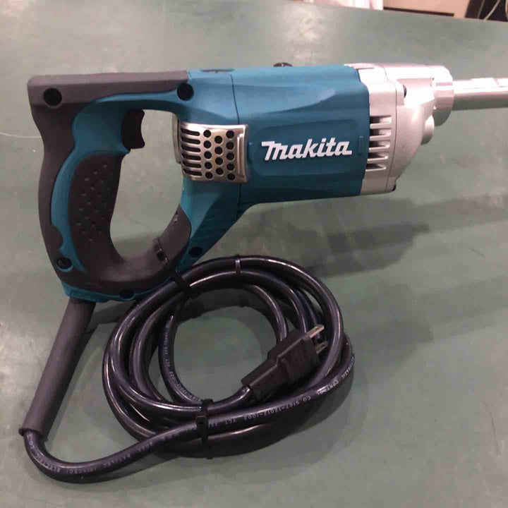 ☆マキタ(makita) コンクリートかくはん機 UT1305【川口店】