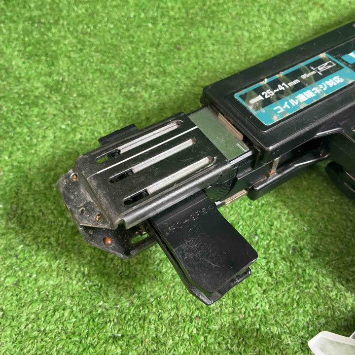マキタ(makita) オートパックスクリュードライバー 6841R【藤沢店】