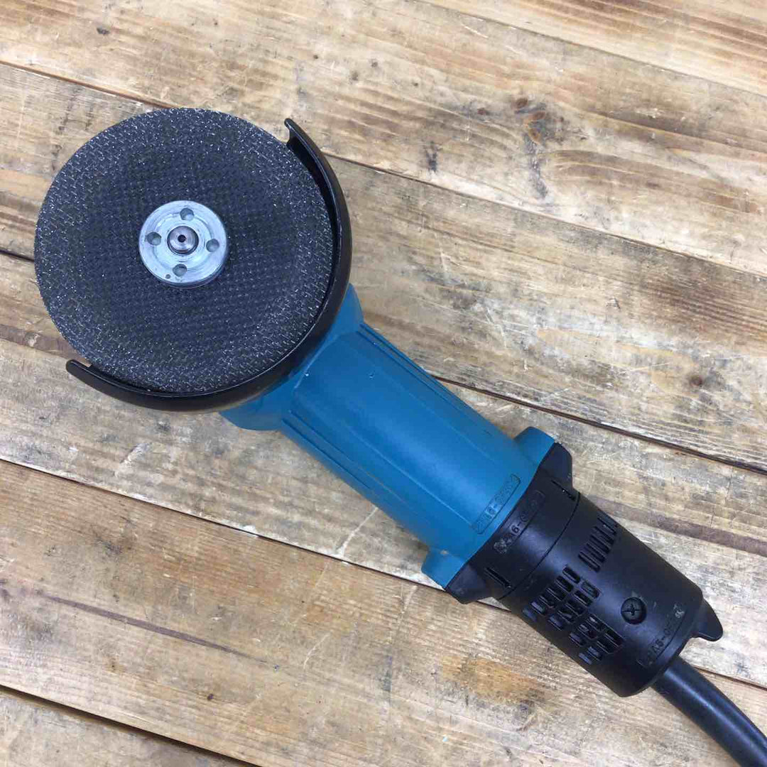 マキタ(makita) ディスクグラインダ 低速高トルク ブレーキ付 100mm 9533BLA 【東大和店】