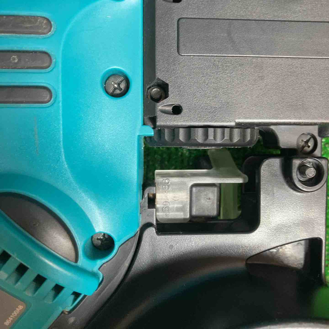 ☆マキタ(makita) オートパックスクリュードライバー 6841R【桶川店】