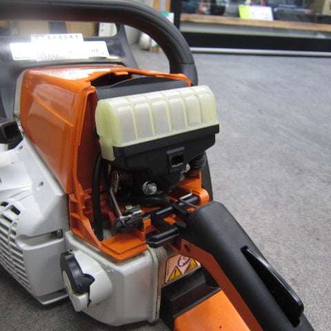 【店頭受取り限定】 スチール(STIHL) 2サイクルエンジンチェーンソ- モデル：MS 230 C-BE 【川崎店】