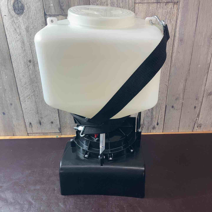 【中古美品】SOLO ポータブルスプレッダー 421-S 散布機 未使用長期保管品【東大和店】