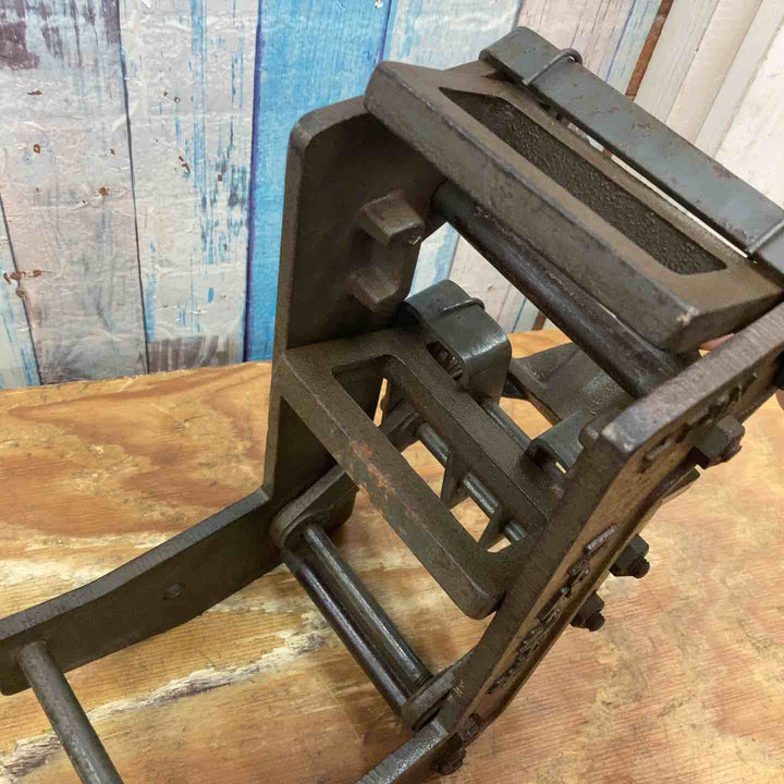 【中古品】メーカー不明 型式不明 スーパージャッキ 壁起こし 1/2ton【柏店】