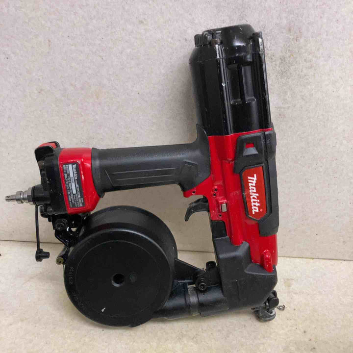 ★マキタ(makita) 高圧エアネジ打ち機 AR411HR【町田店】