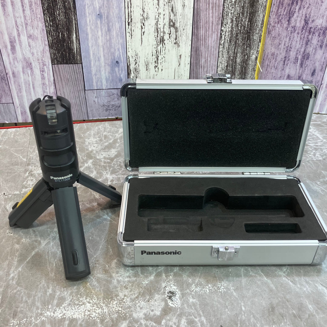 ◇Panasonic パナソニック レーザー墨出し器 墨出し名人 十字・地墨 BTL1100B【八潮店】