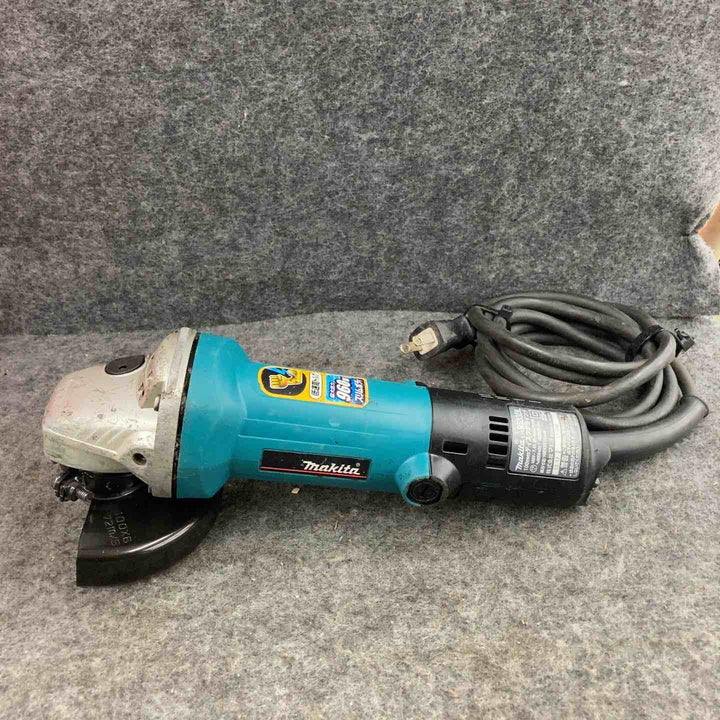 ☆マキタ(makita) 100mmディスクグラインダ 9533BL【鴻巣店】