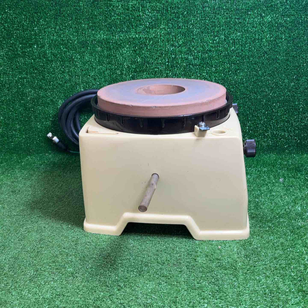 マキタ(makita) 刃物研ぎ機 9820-1【藤沢店】