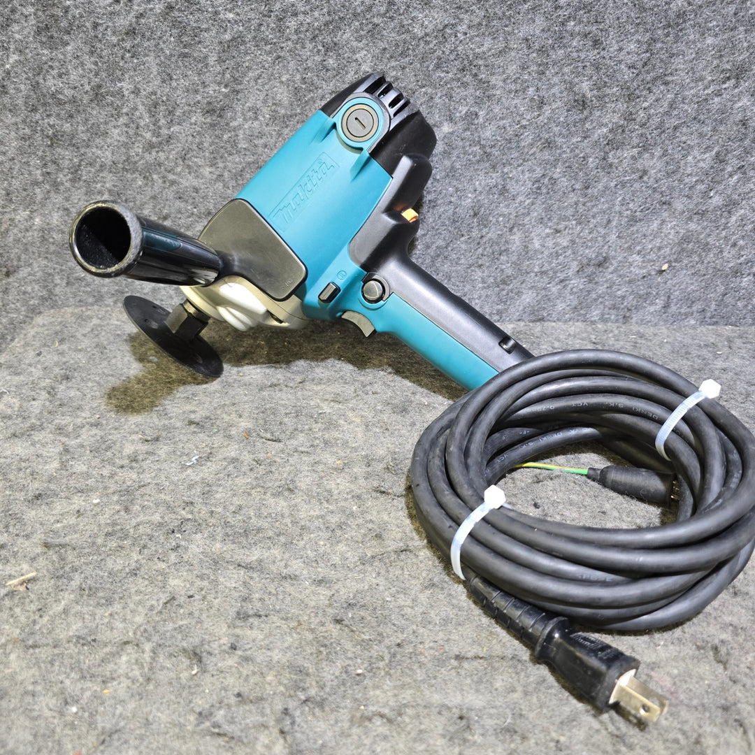 【中古品※パッド欠品※】マキタ(makita) 180mm電子ポリッシャ PV7001C【桶川店】
