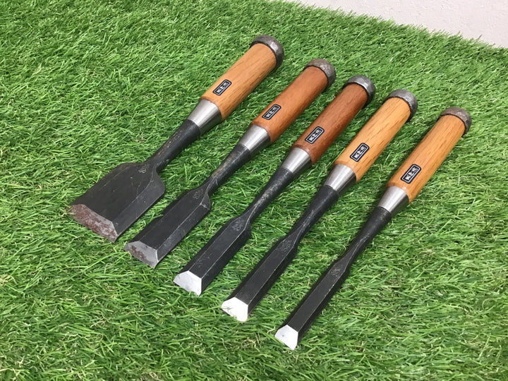 保管品　別誂追入鑿　勇助5本組　(4分・5分・8分・1寸4分)【富山店】♪Y5コン
