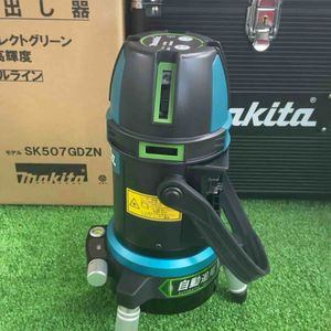 ★マキタ(makita) レーザー墨出し器 SK507GDZN バッテリー、充電器付き　標準付属有 【越谷店】