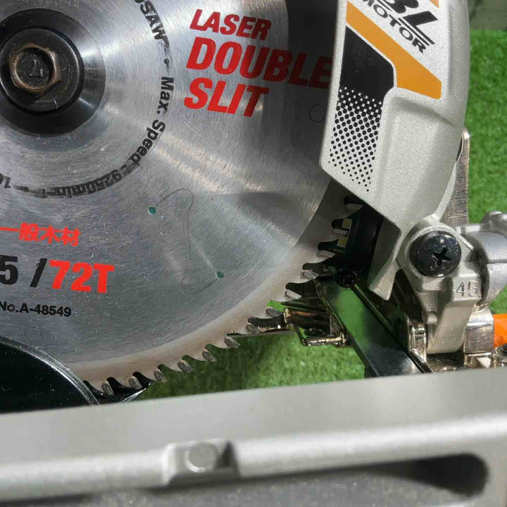 ★マキタ(makita) 電子造作用精密マルノコ HS6403 動作確認済【川口店】