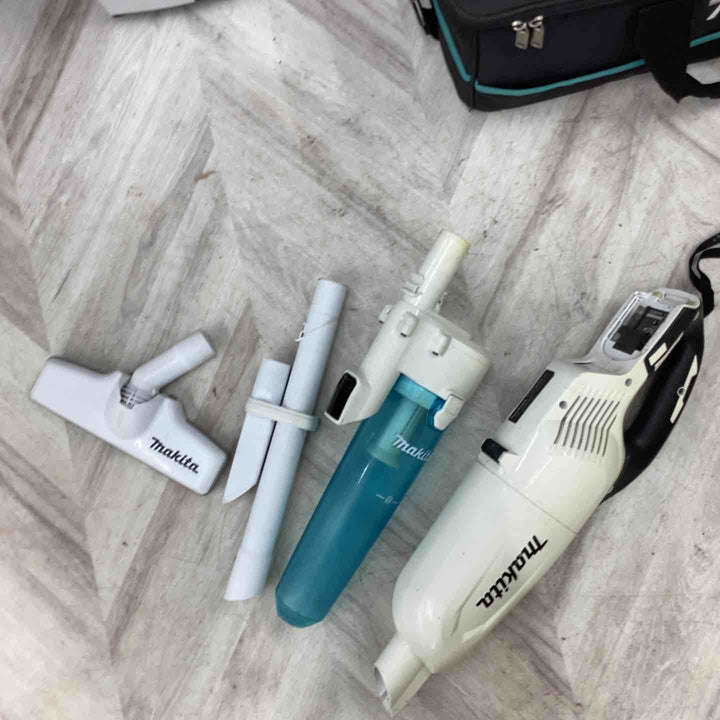 ◇マキタ(makita) コードレスクリーナー CL281FDZCW【越谷店】
