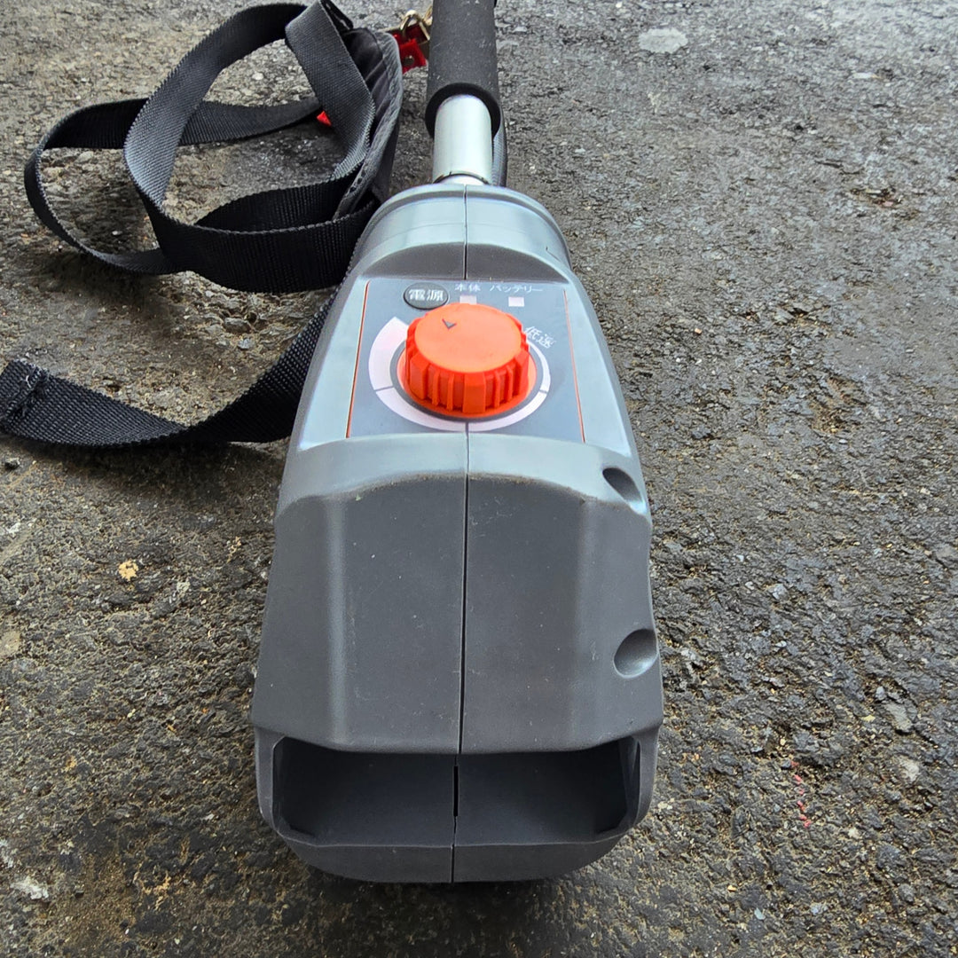【中古品・新品刃取付済み！】工進(KOSHIN) 18V 2.5Ah 充電式 草刈機 SBC-1825B バッテリー2個・充電器付【桶川店】