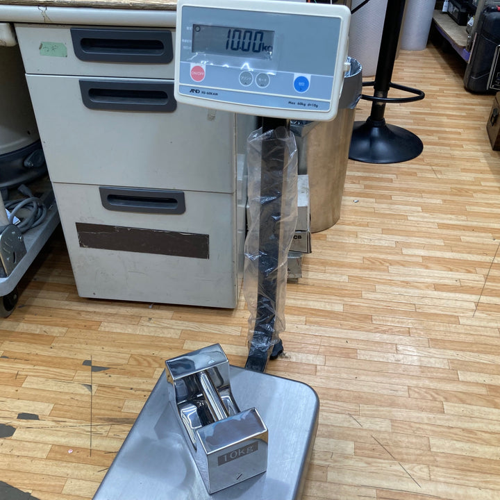 【中古美品】三協インターナショナル ステンレス製枕型分銅 まくら型 M1級 1kg 5kg 10kg 20kg アルミケース付属【柏店】