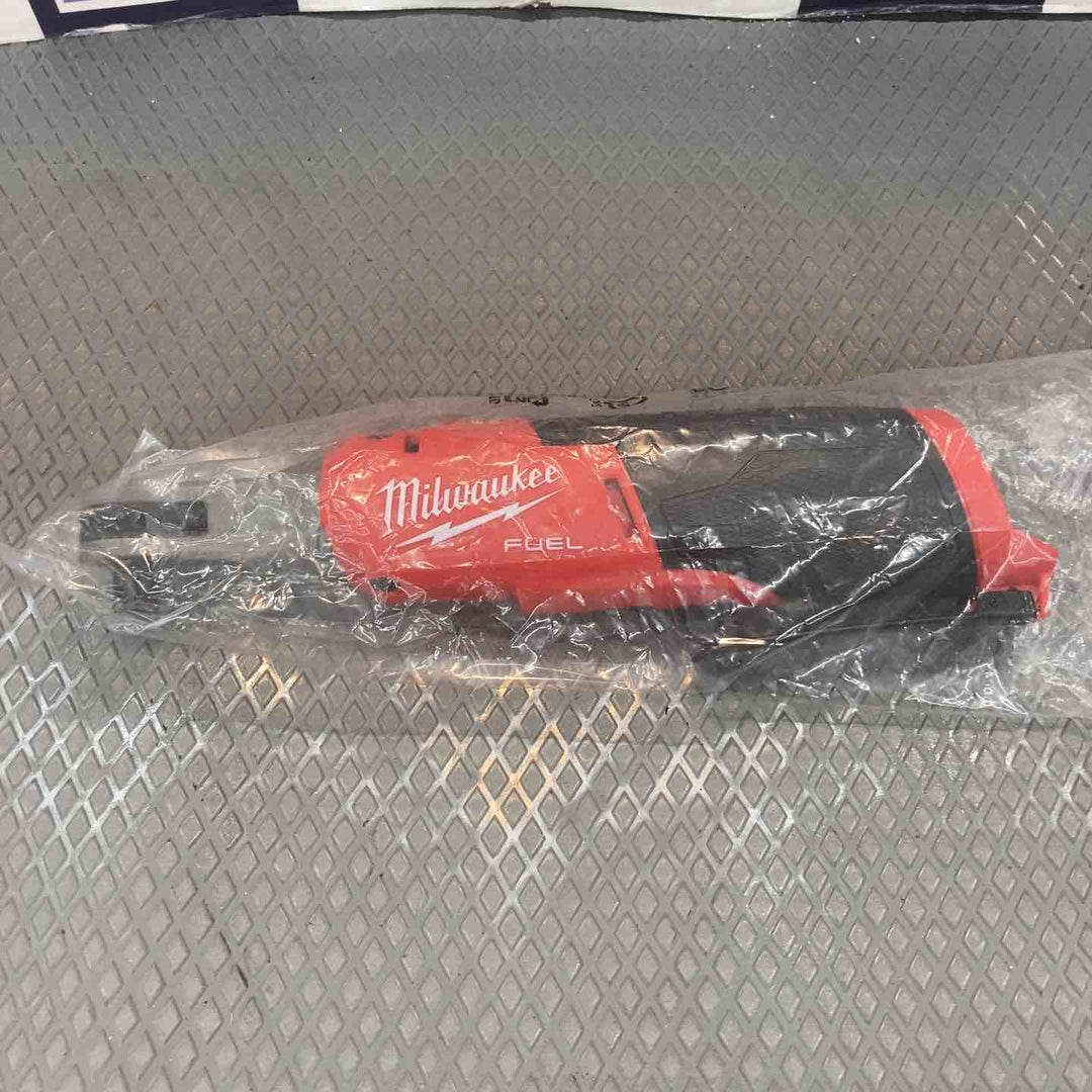 【未使用品】ミルウォーキー コードレスラチェットレンチ M12 FHIR38-0 JP【所沢店】