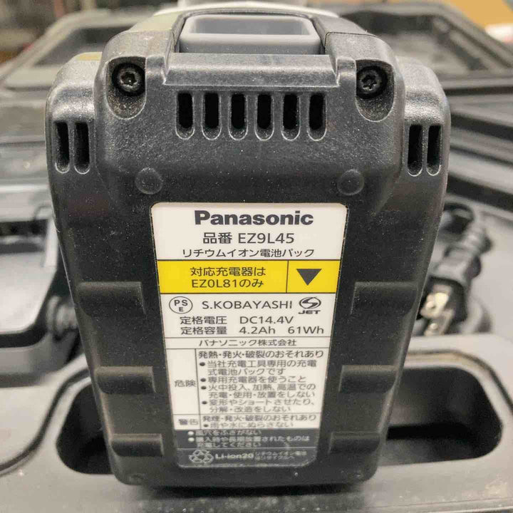 ◇パナソニック(Panasonic) コードレス角穴カッター EZ4543LS2S-B【戸田店】