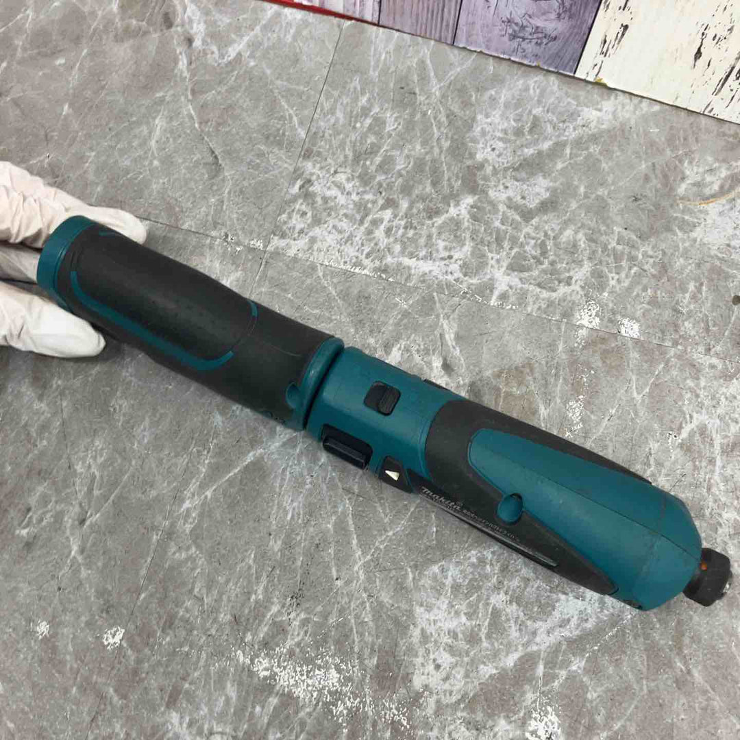 ☆マキタ(makita) コードレスペンインパクトドライバー TD021DZ【八潮店】
