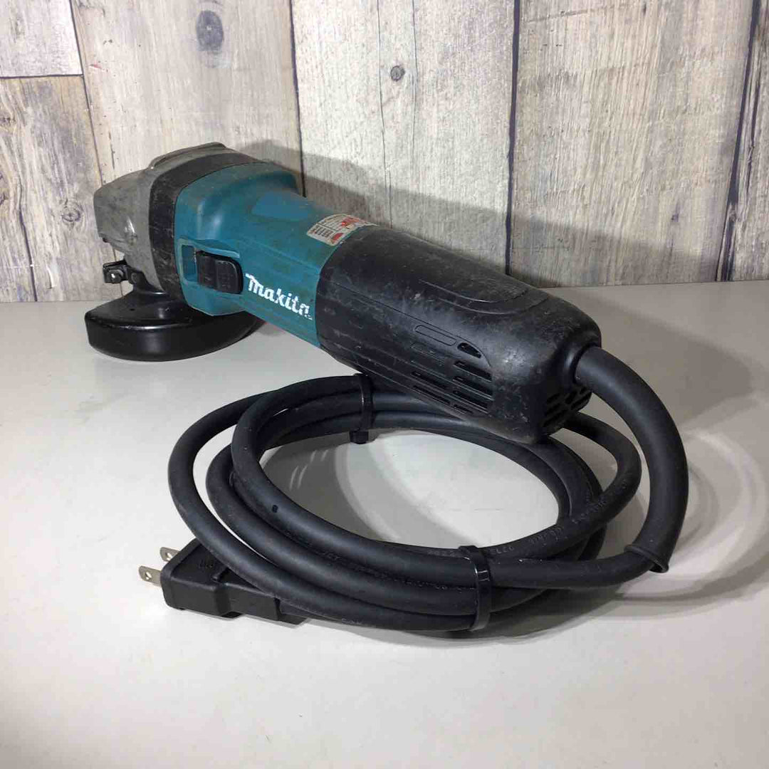 ☆マキタ(makita) 100mm電子ディスクグラインダ GA4041C【戸田店】