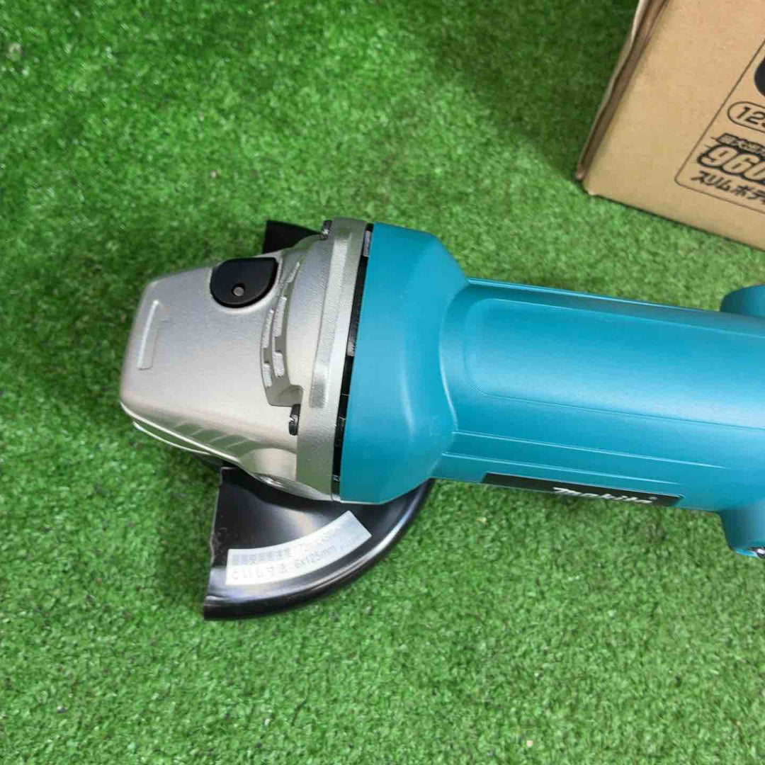 マキタ(makita) 125mm ディスクグラインダ 9535B【藤沢店】