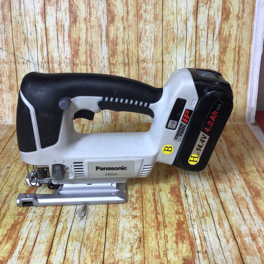 〇パナソニック(Panasonic) コードレスジグソー 本体 EZ4541X-B【町田店】