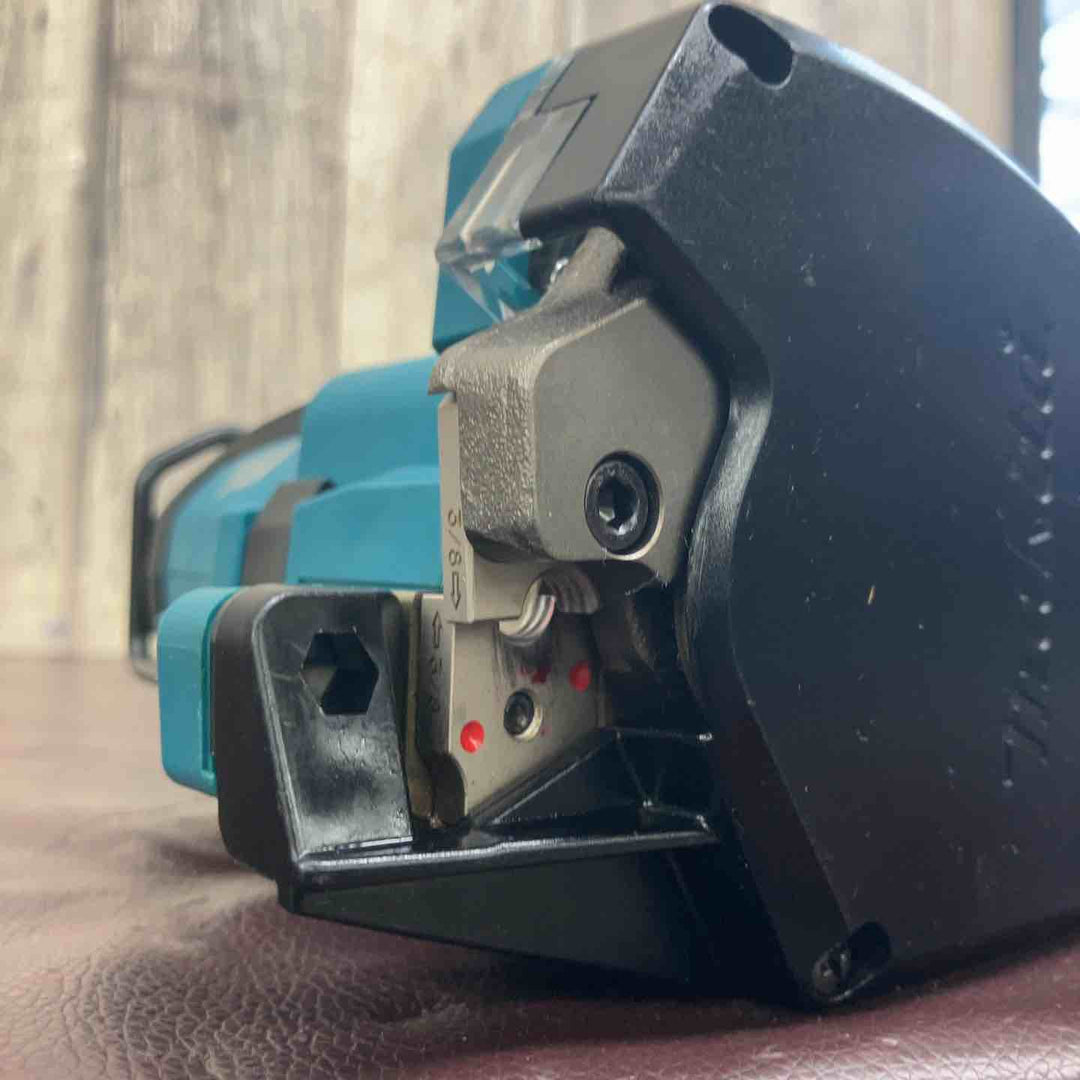 【中古品】 マキタ(makita) コードレス全ネジカッター SC102DRG 【東大和店】