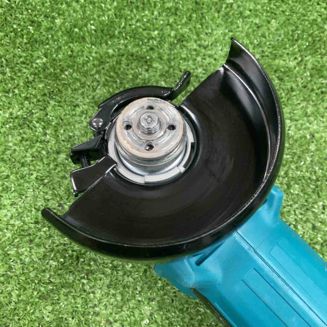 ☆マキタ(makita) 100mmコードレスディスクグラインダ GA404DZN (GA404DN)【川崎店】