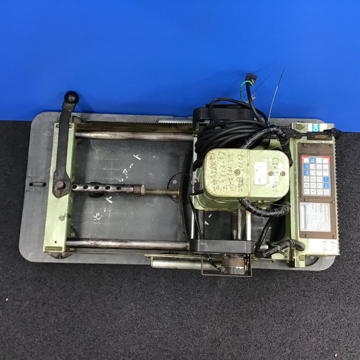 【現状品/ 店頭受取り限定】マキタ/makita 大入れルーター 2516C 通電確認済み【柏店】