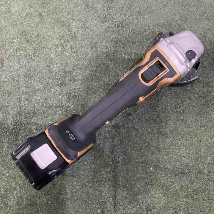 ★マキタ(makita) 100mmコードレスディスクグラインダ GA404DRGXN 18V 動作確認済【川口店】