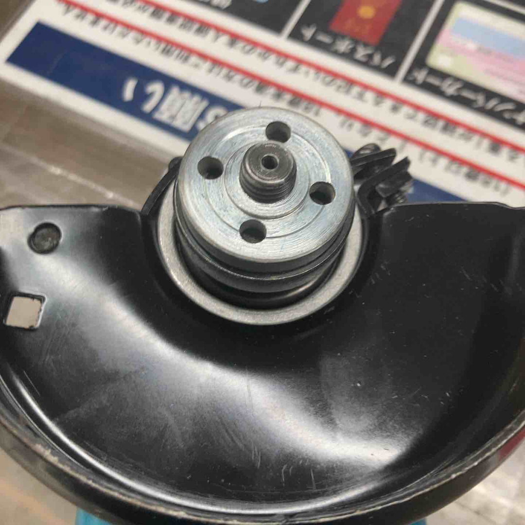 ☆マキタ(makita) 100mmコードレスディスクグラインダー GA400DRF　14.4V対応【戸田店】